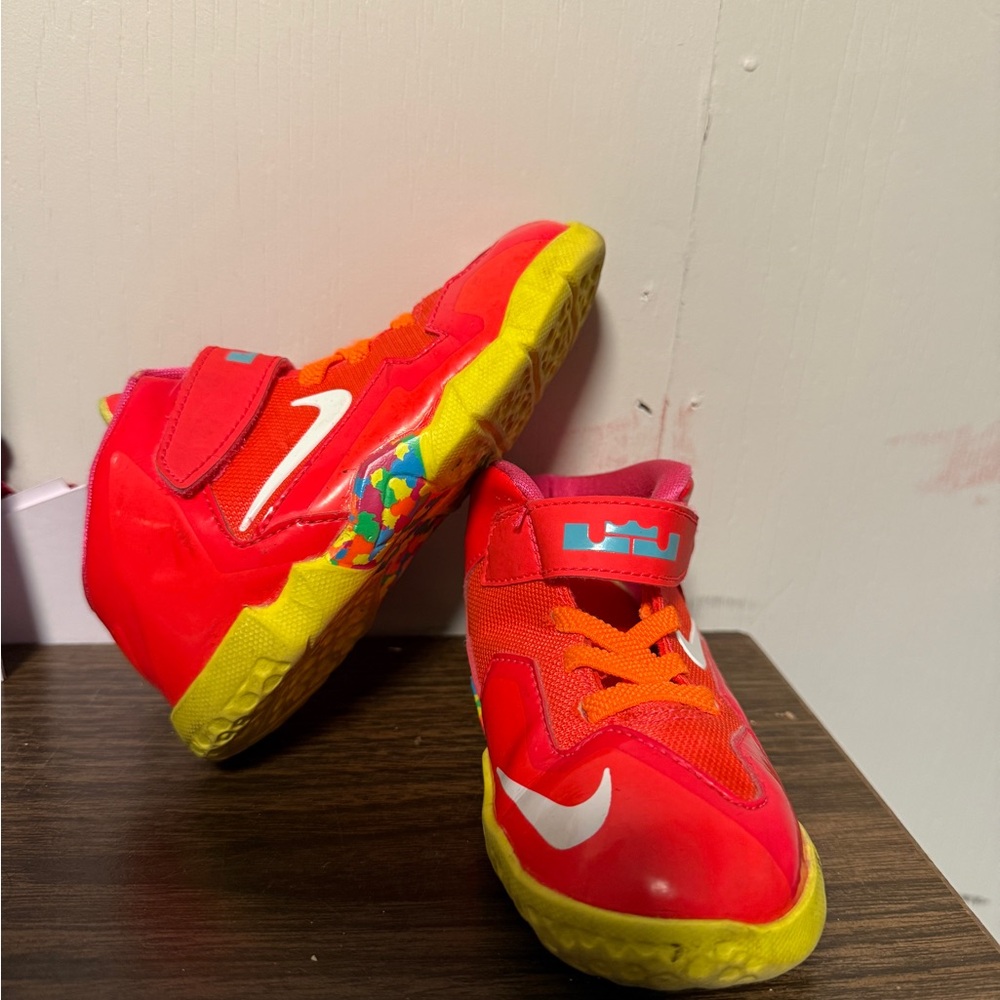 Nike Lebrons in Fruity Pebble sz 8C